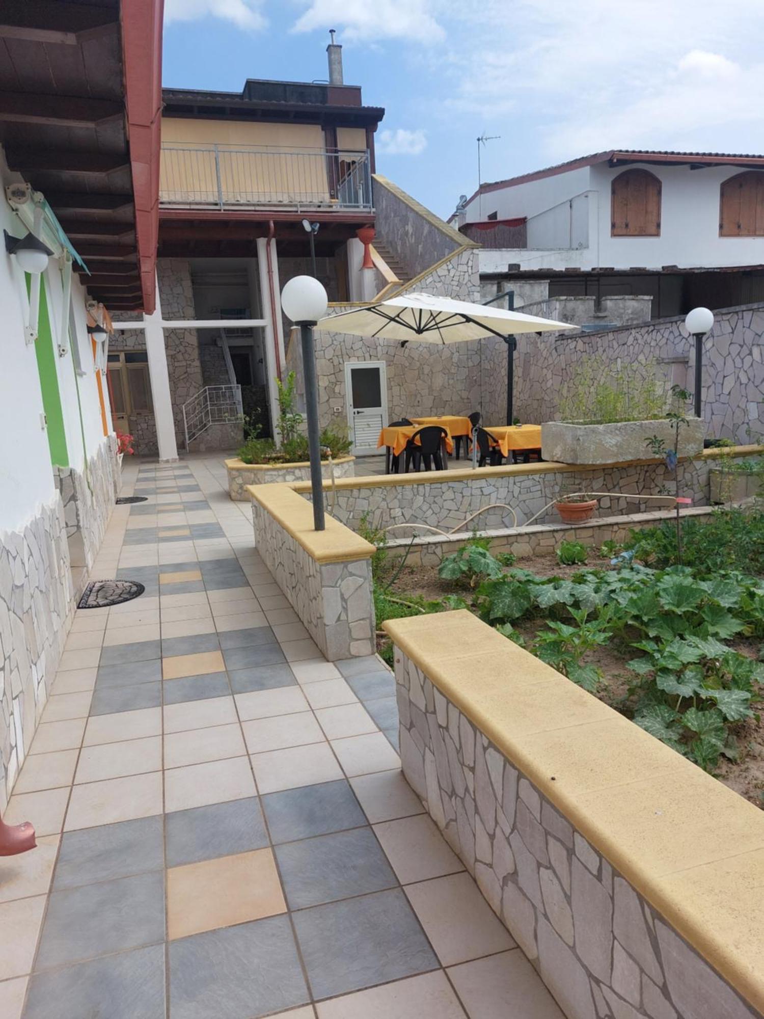 Oltremare Hotel วิญากัสตริสิ ภายนอก รูปภาพ